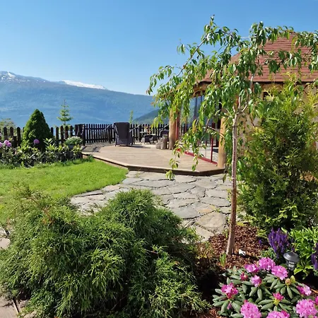 Mountain View Apartment Stryn