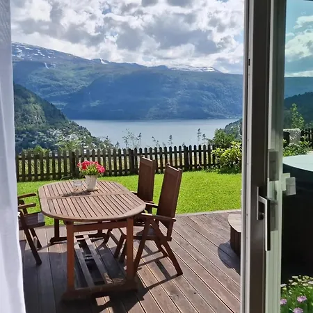 Lägenhet Mountain View Stryn