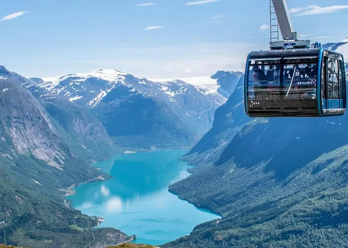 Mountain & Fjord View Stryn
